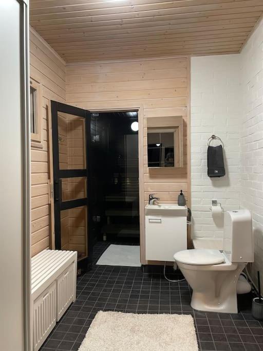 Villa Lyxfaellan Kemionsaari Luaran gambar